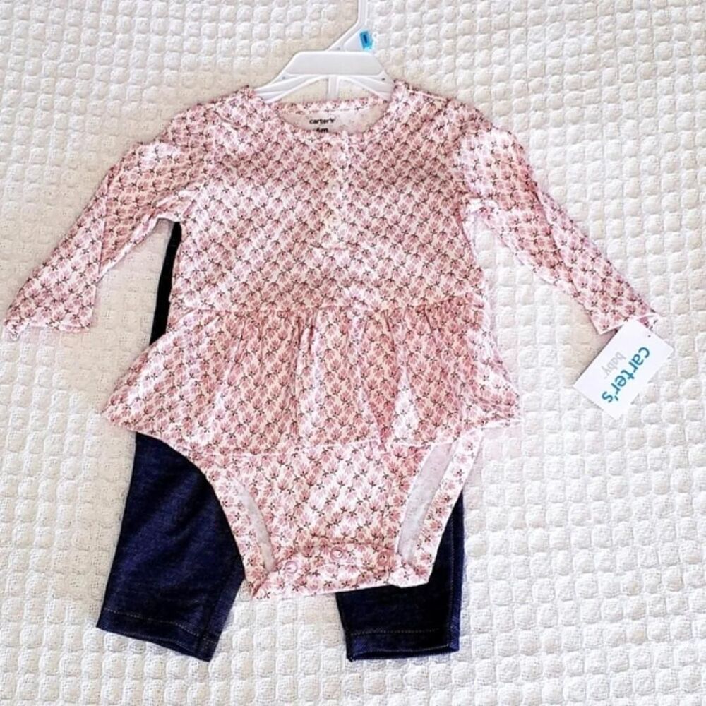 Carter's NWT 2-Piece Set
